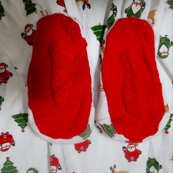 Leveret Christmas footed pajamas with Santa & Reindeer. Size 18-24M - Picture 4 of 5